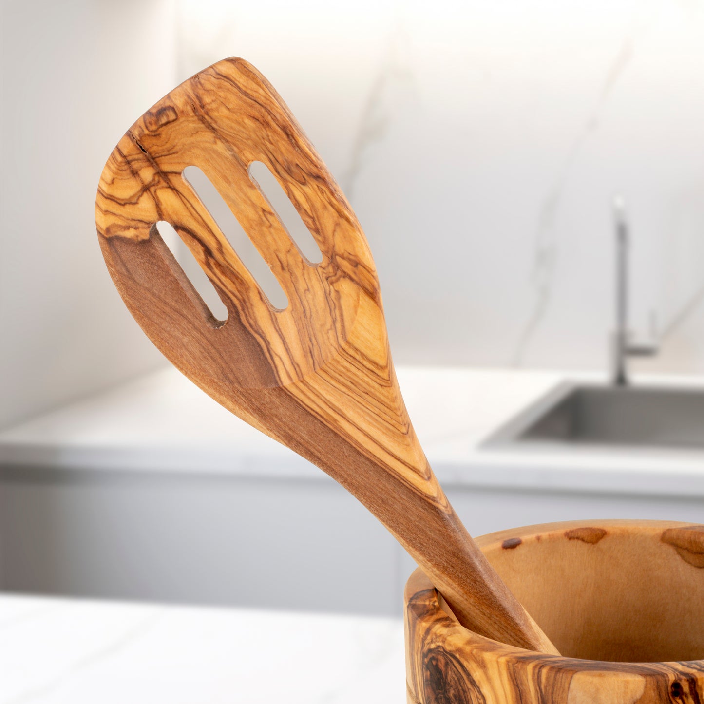 5-Piece Handmade Olive Wood Kitchen Utensil Set with Holder – Durable & Elegant